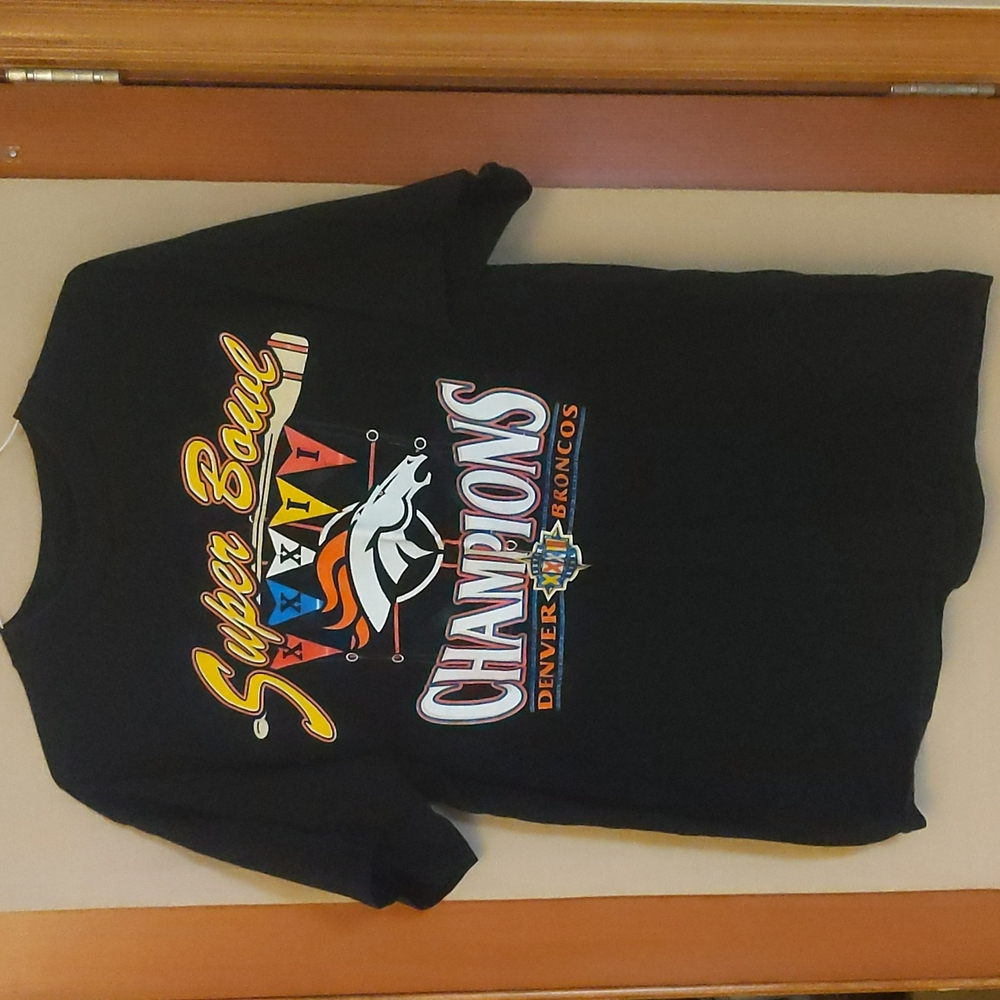 Super Bowl XXXII Champs Denver Broncos 1997 Vintage T-Shirt Size Extra Large